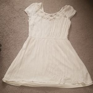 Forever 21 white dress Size XL with lace detail